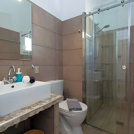 Iliofegaro Hotel 3*
